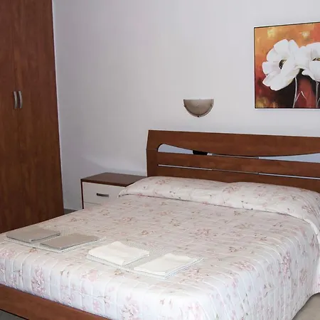 La Piccola Oasi 1 E 2 رافيننا
